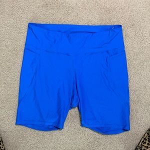 Old Navy Active Powersoft Go-Dry High-Rise Bike Short